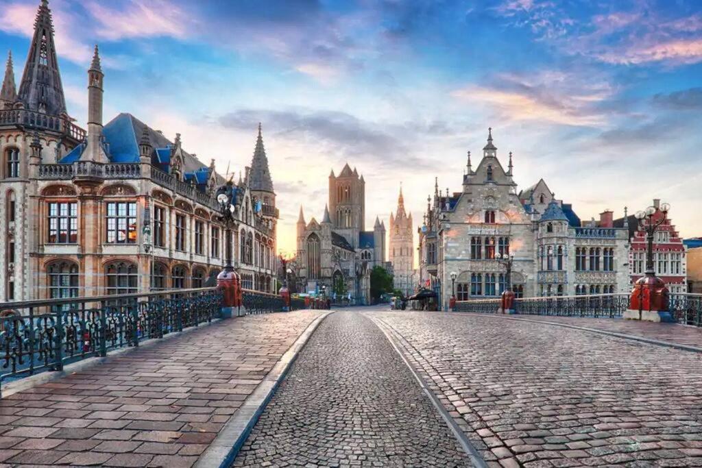 Romantic Unesco Medieval House In The City Center เกนต์ ภายนอก รูปภาพ
